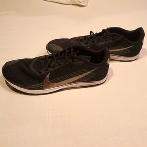 Nike Zoom Rival xc black/metallic/silver men's size 11.5